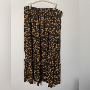 UNIVERSAL THREAD LARGE FLORAL BROOM SKIRT